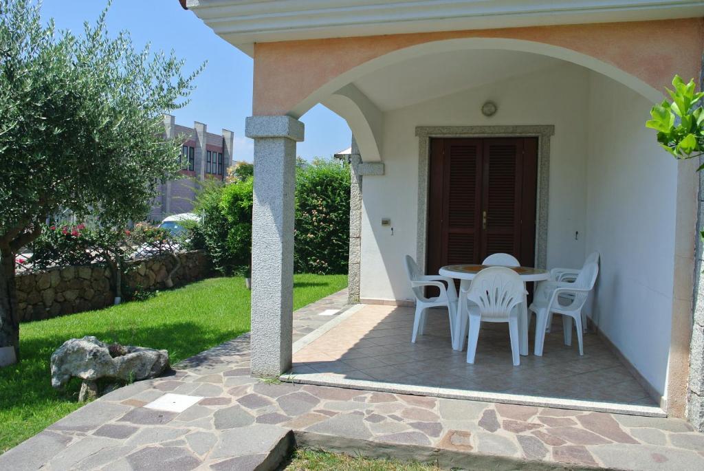 Case Vacanza Fenicotteri San Teodoro  Exterior foto